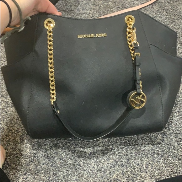 Michael Kors Handbags - Gently used Michael Kors